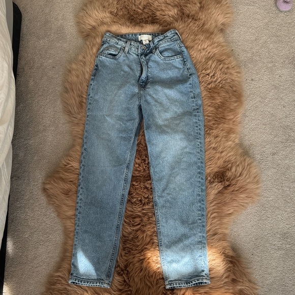 H&M Denim - H&M High-Rise Light Blue Mom Jeans